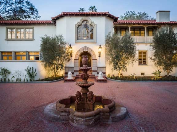 Marmar Estate -  No Short Term Rental stay permitted - Image 2